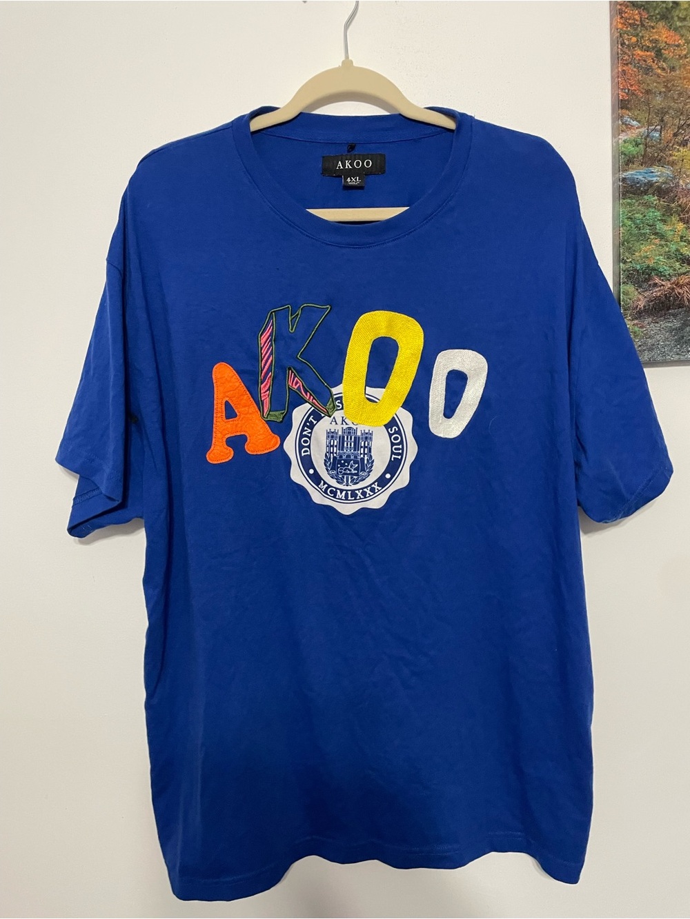 AKOO Royal men’s Blue Tee with Multicolor Letter Appliqués size 4Xl
